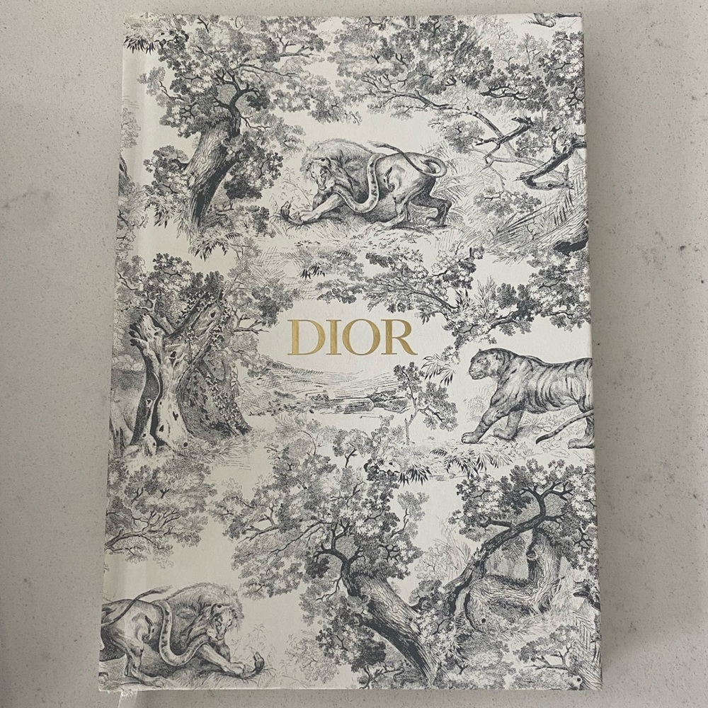 Dior notebook